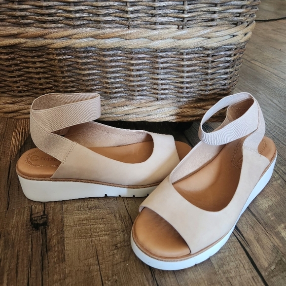 Last chance before donating at Xmas. Corso Como Cream Wedge Ankle Strap Sandals- - Picture 2 of 5